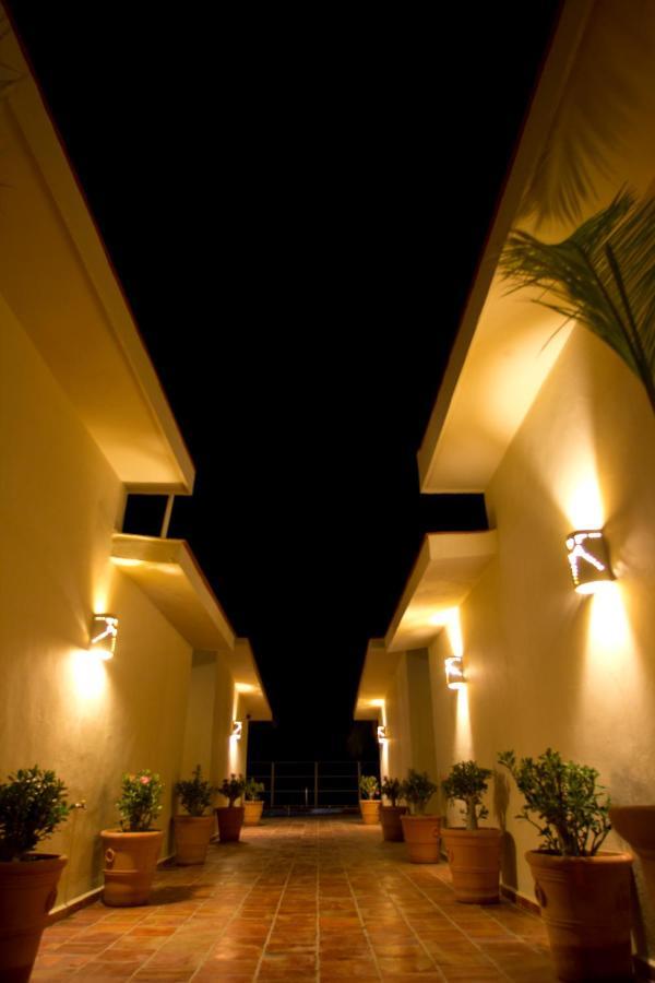 Bungalows Las Arenas San Patricio Melaque Exterior photo